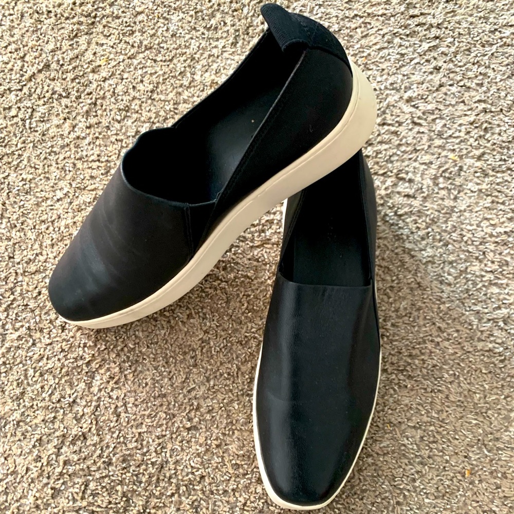 VINCE leather slip in sneakers